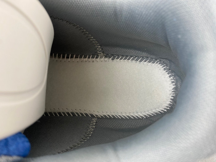 b0tte*a Ven*ta silver & blue orbit sneakers 241798f128005