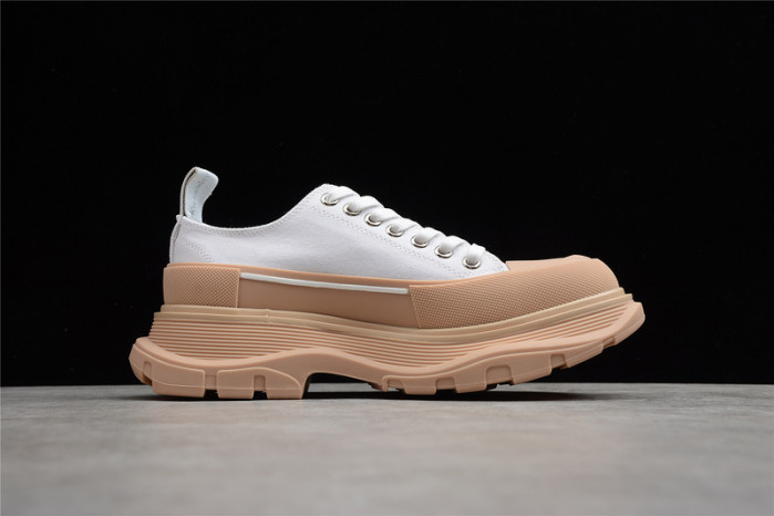alex mcqu sneakers