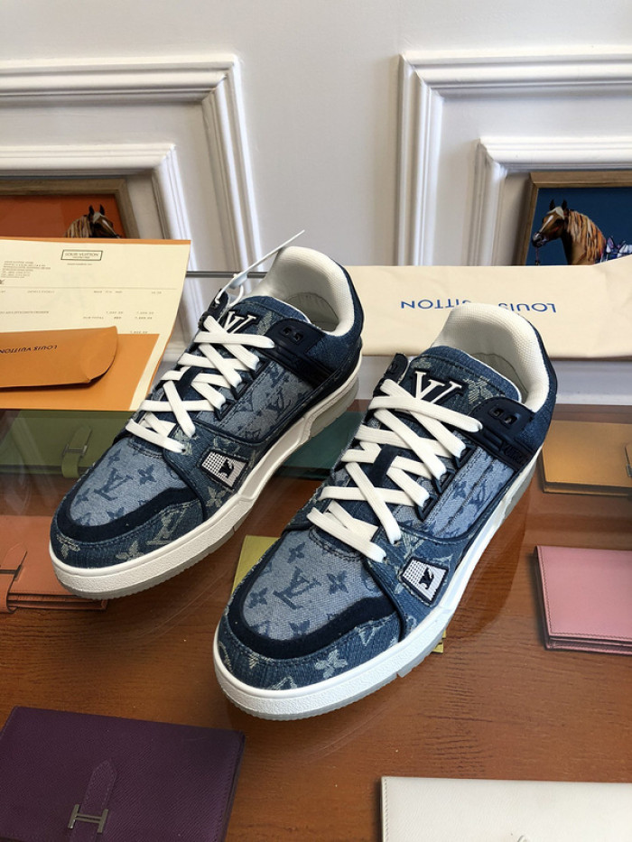 lovt sneaker